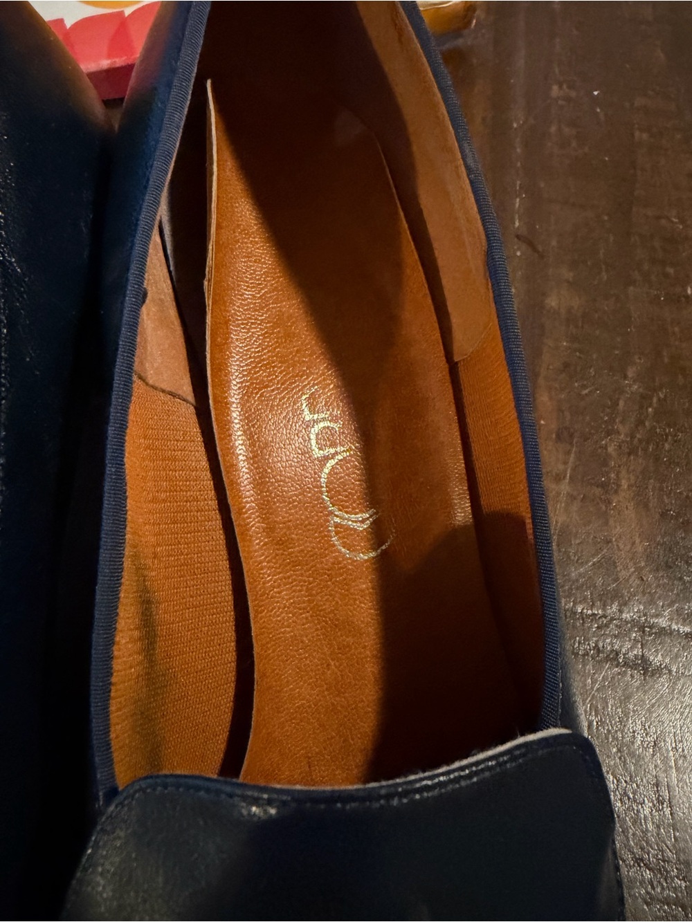VTG Cobbies Classic Navy Leather Block Heel Tassel Loafer - 11W - Picture 9 of 12